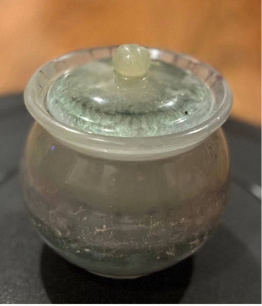 Elegant small jar, container (Round)