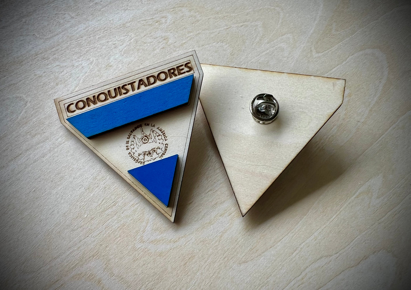 El Salvador "Conquistadores" Wooden Pin